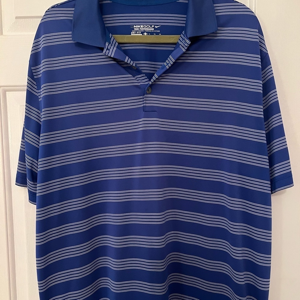 Nike Men's Navy and White Striped Polo Shirt